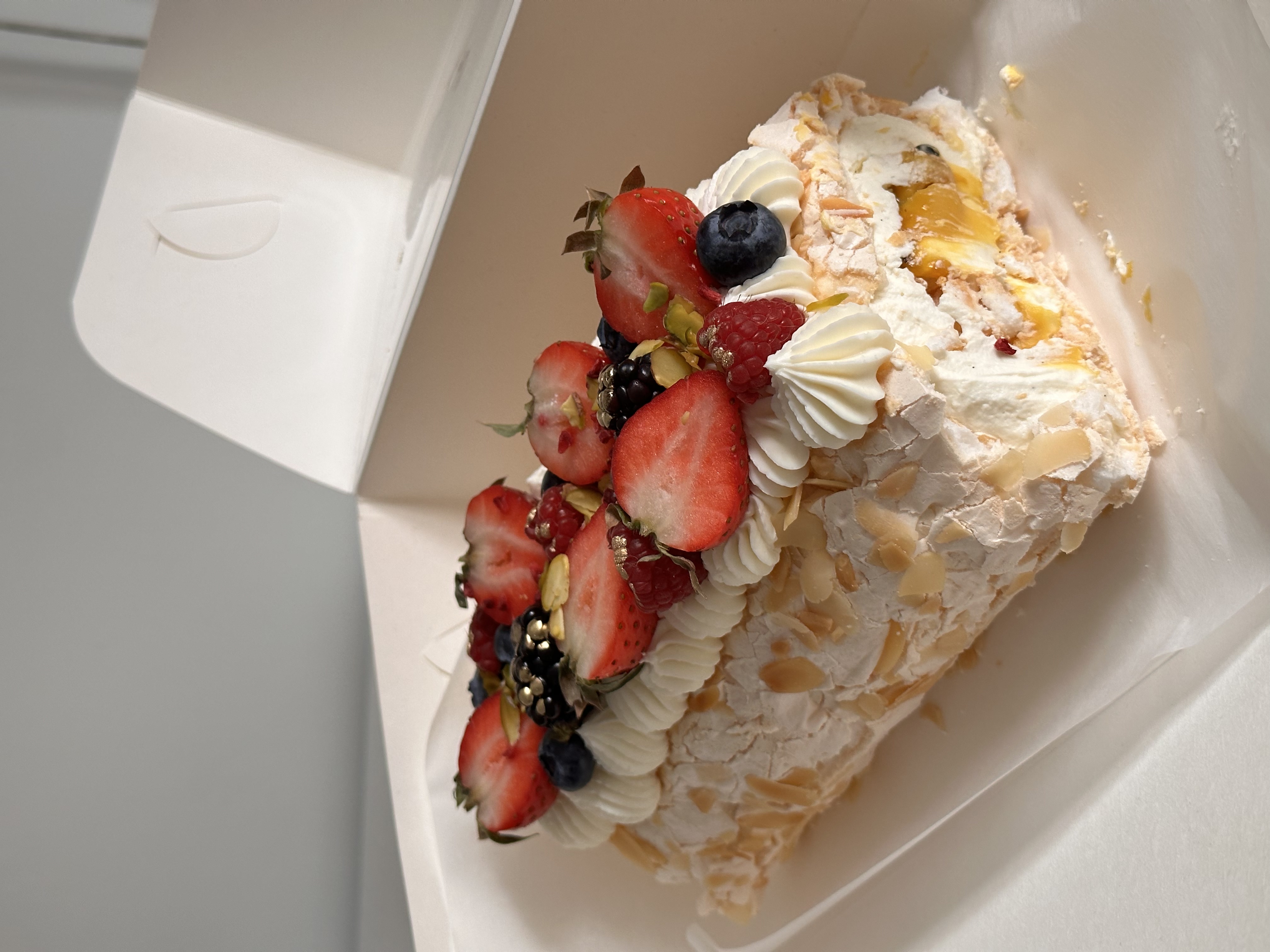 Фирменная подарочная упаковка 