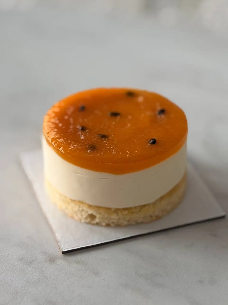 Чизкейк мусс Манго Маракуйя