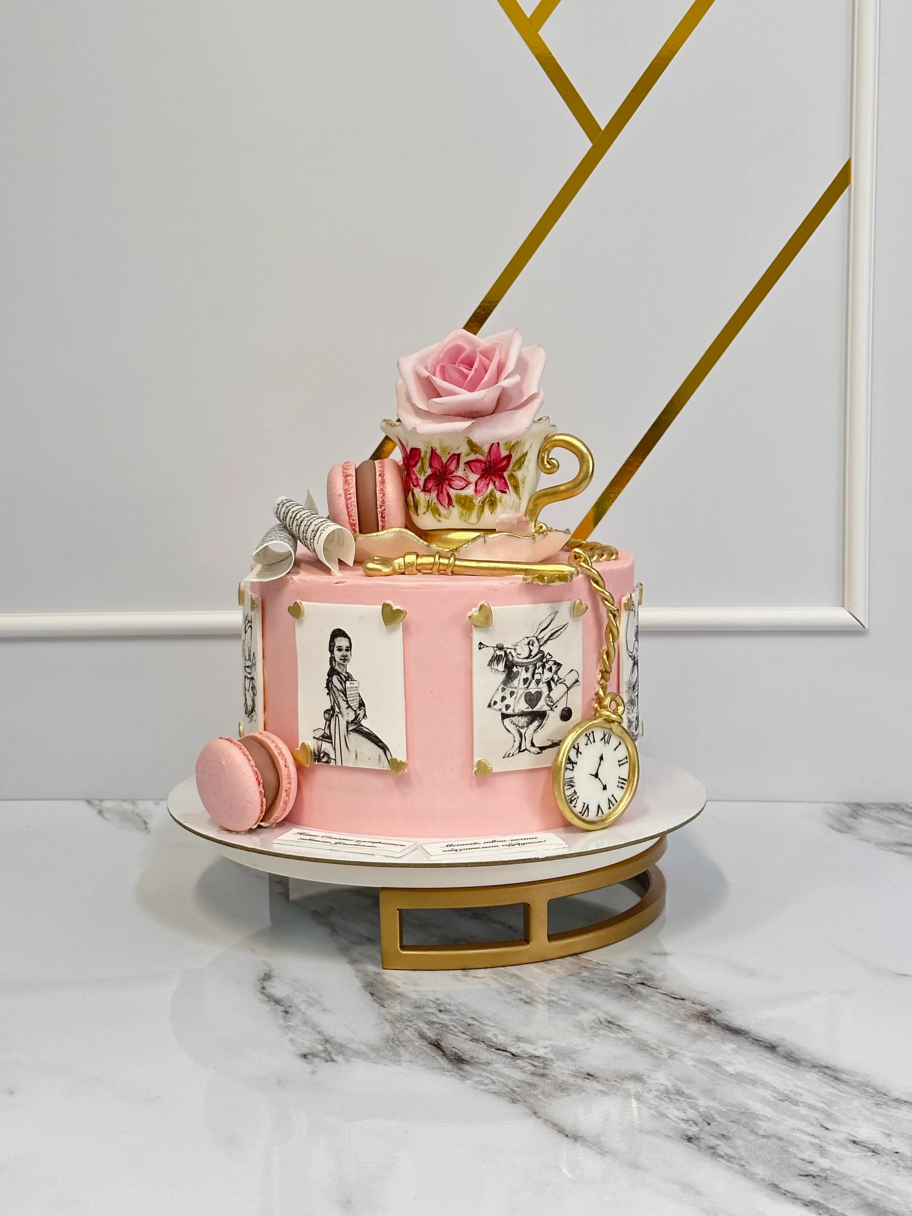 Купить Торт с фотографией на заказ в кондитерской Cupcake Queen Торт с фотографией на заказ