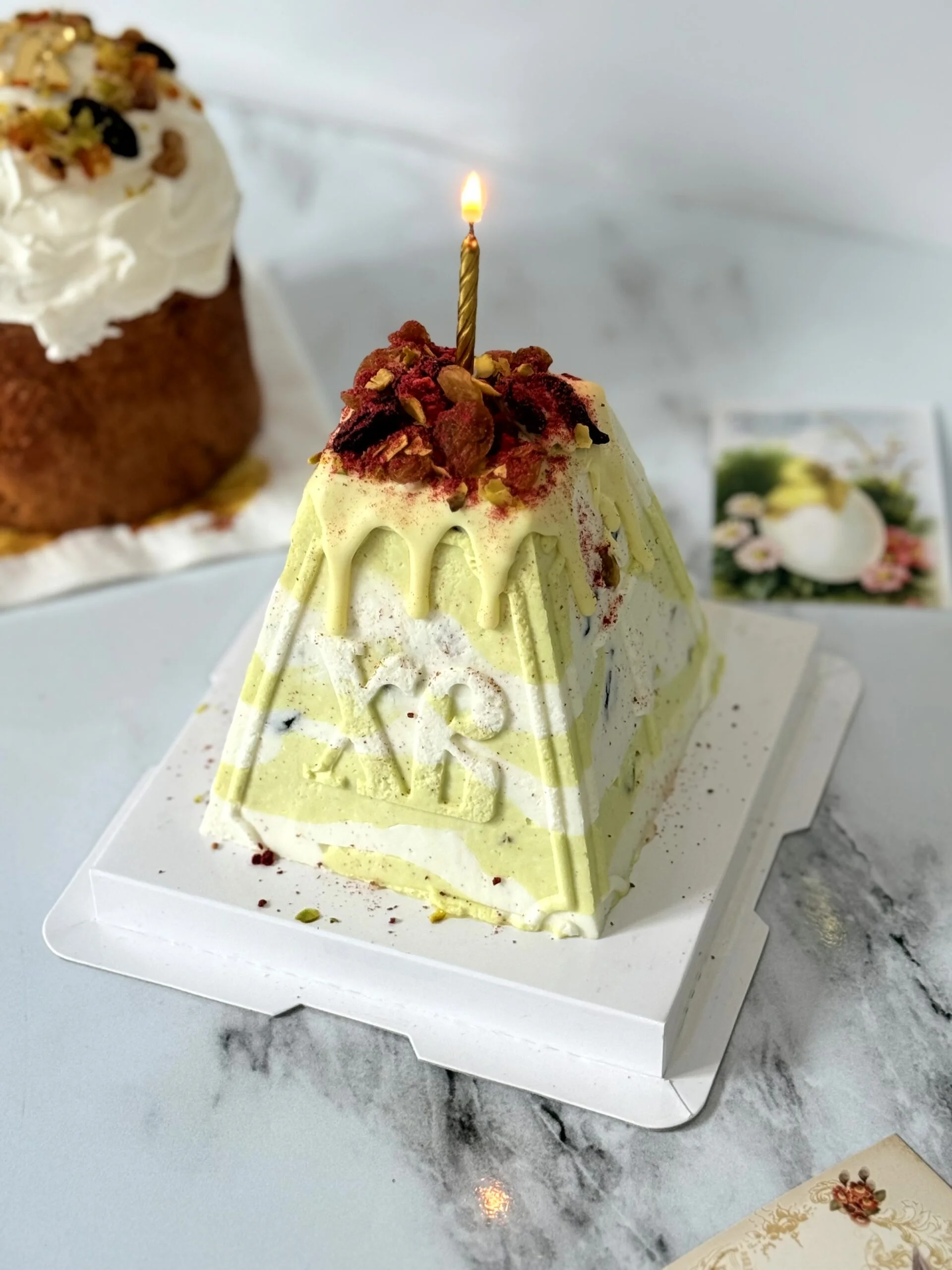 Куличи (Панеттоне) на Пасху