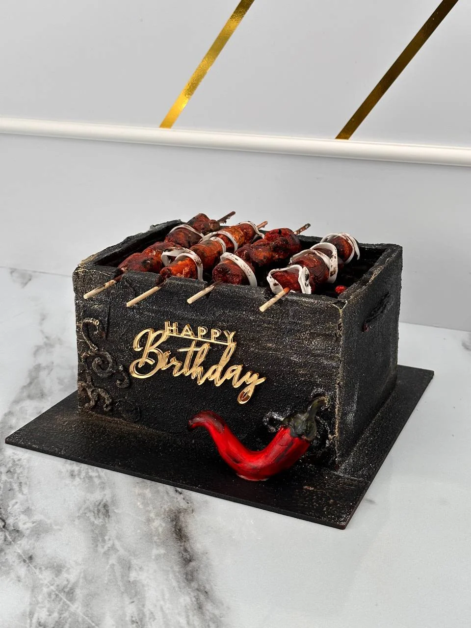 Торт на 18 лет парню